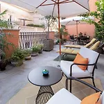 Umilta 36 - Preferred & Hotel