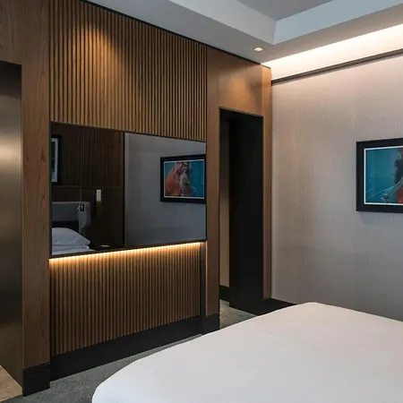 Umilta 36 Hotel 5*