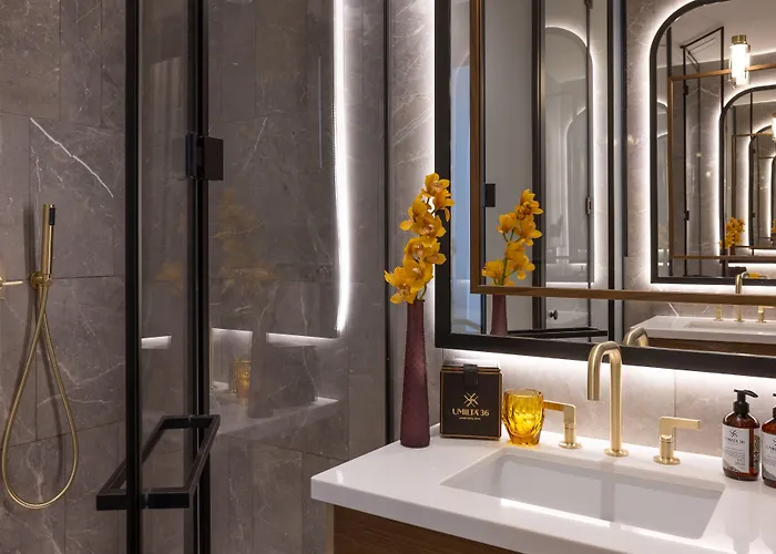 Umilta 36 - Preferred & Szálloda Róma